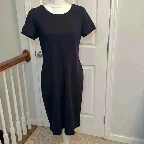 Talbots Short Sleeve Navy Dress. Calf Length. 100% Cotton. Women’s Size Small - Picture 2 of 9